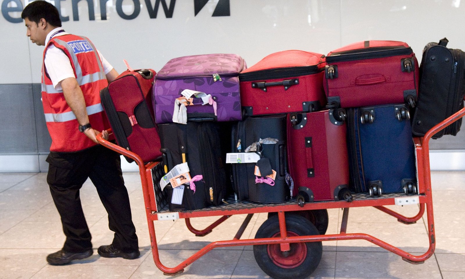 Excess baggage shipping